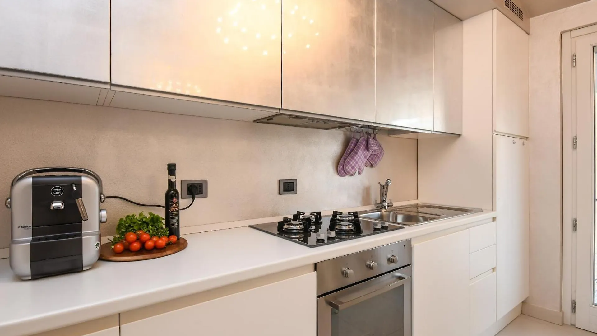 Apartment Mgh Luxury - Lake View Penthouse Desenzano Desenzano del Garda
