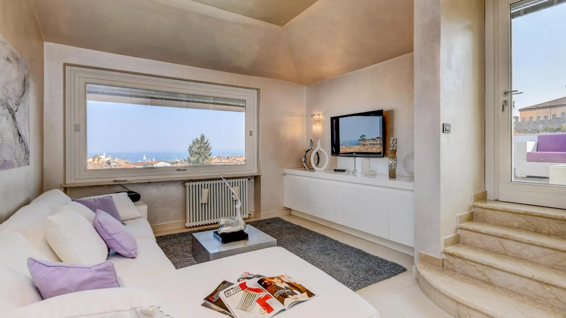 Mgh Luxury - Lake View Penthouse Desenzano 데센자노델가르다